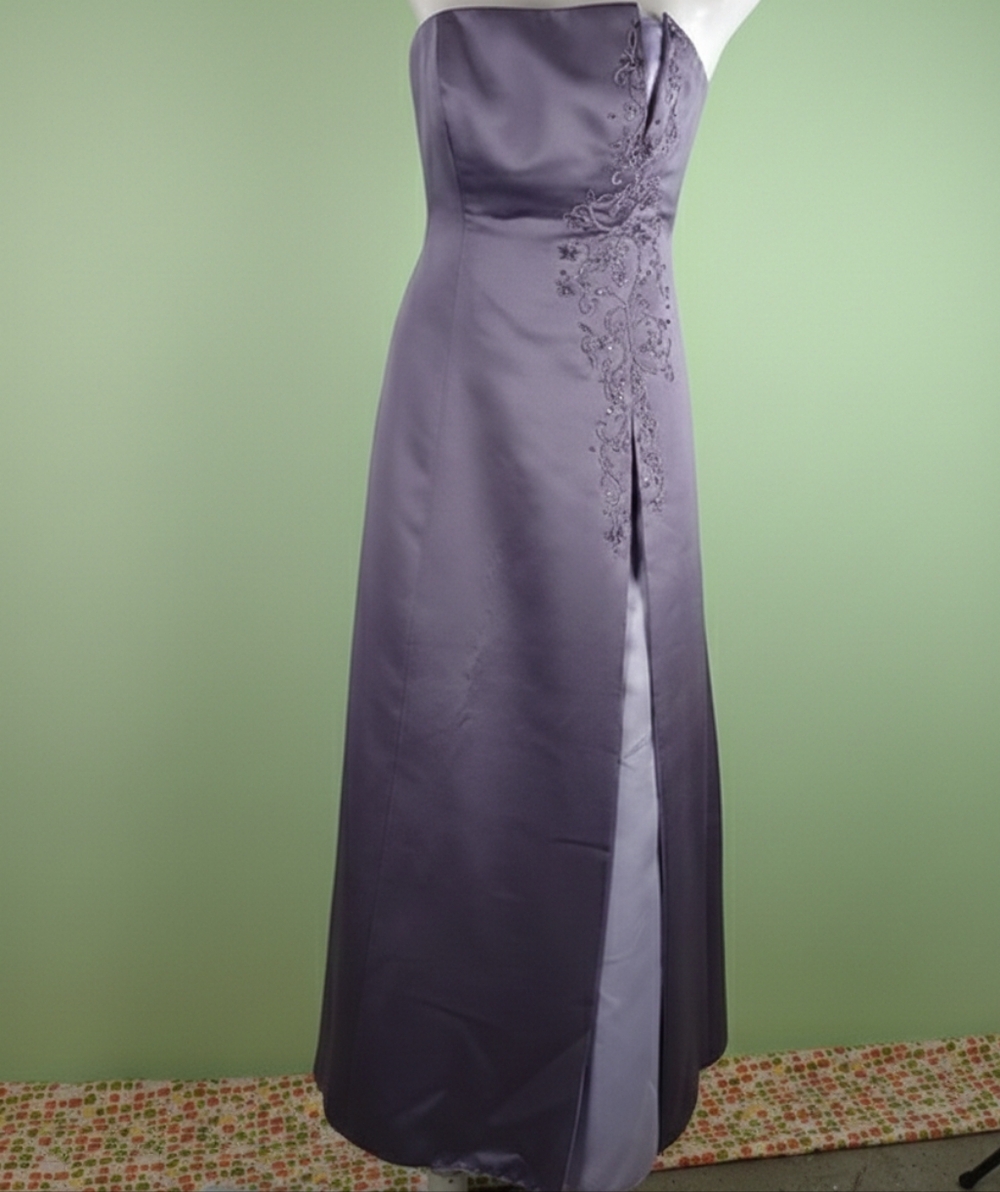 Michaelangelo Strapless Dress in Deep Purple